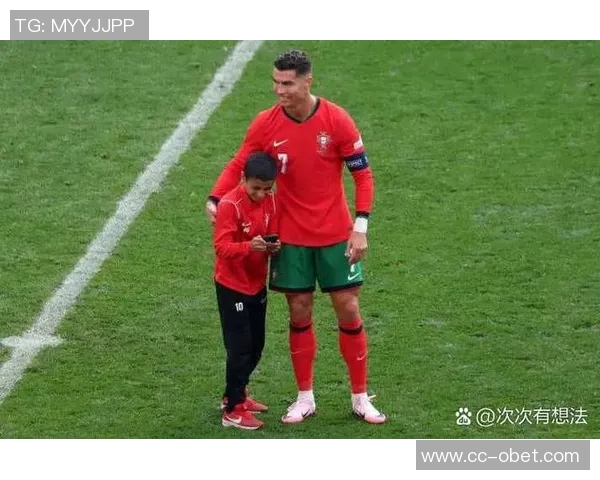 维加称C罗为葡萄牙足球贡献巨大无需道歉的坚定立场