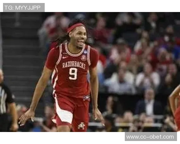 黄蜂队正式签约阿肯色大学中锋乔纳斯艾杜期待新赛季表现 黄蜂队正式签约阿肯色大学中锋乔纳斯艾杜期待新赛季表现