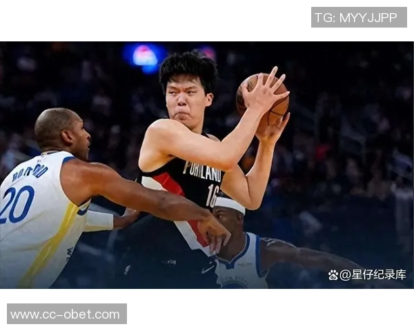 媒体人分析杨瀚森在新秀中表现平平中锋位置逐渐被潮流冷落