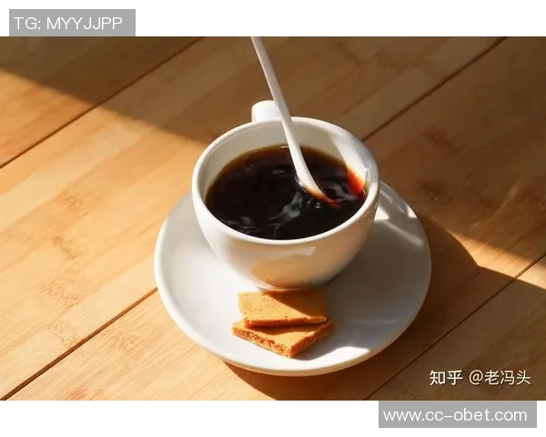 达洛特与C罗共享咖啡时光合影曝光成为最佳咖啡搭子