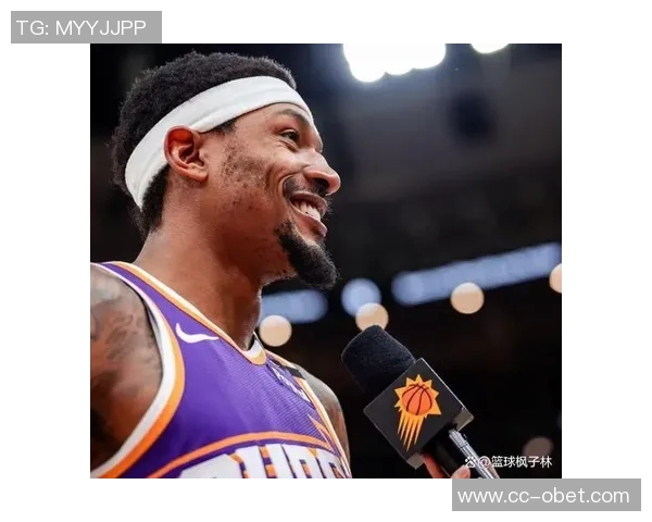 比尔首场比赛表现出色9投6中贡献12分2篮板1抢断1盖帽正负值5展现实力