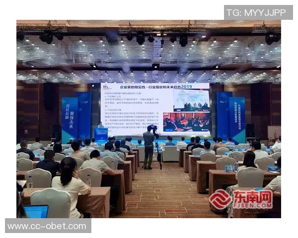 向勇敢追梦的曾凡博致敬共同期待他未来的选择与发展